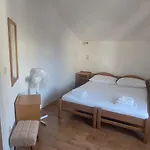 Ticinovic Apartment Omis