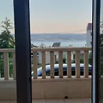 Ticinovic Apartment *