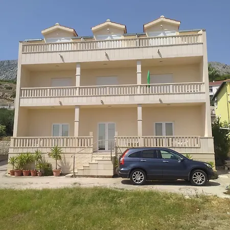 Ticinovic * 오미스