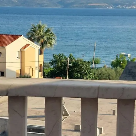 Ticinovic * Omiš