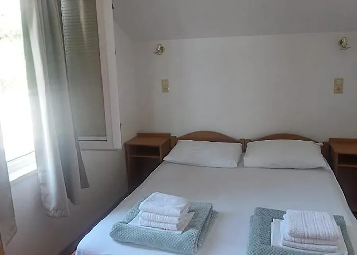 Ticinovic 아파트 오미스